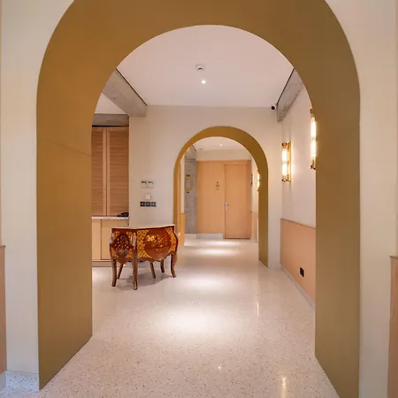 Hotel Rosetti *